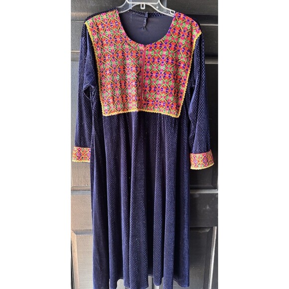 Vtg Afghan Kuchi House Dress Caftan Kaftan Velour W/ Embroidery Gold Trim Maxi - Picture 1 of 12